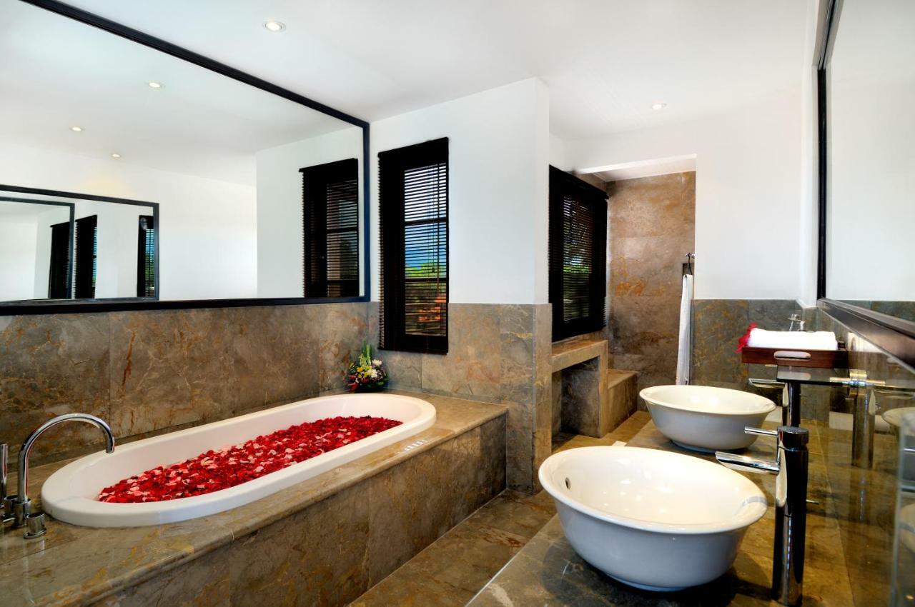 Villa Rene Seminyak Buitenkant foto